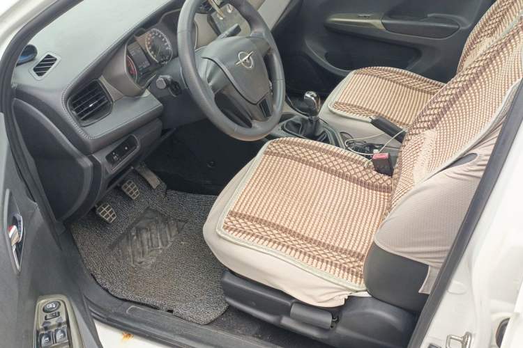 Used Haima M3 2017 1.5L Manual Comfort Model Left Front Seat