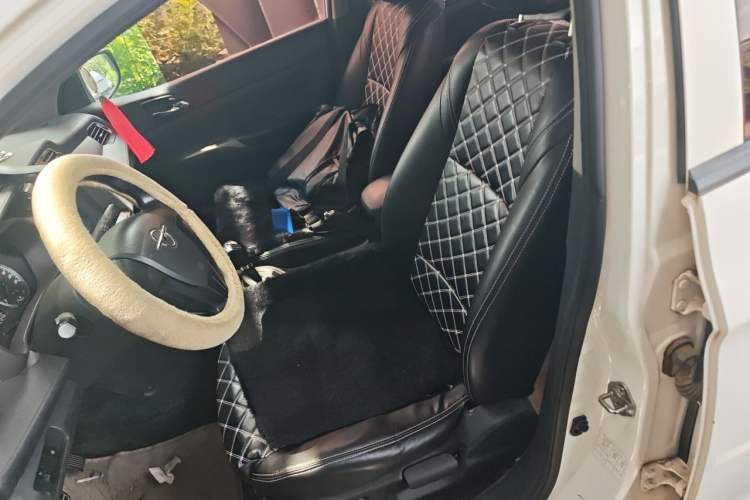 Used Haima M3 2017 1.5L Manual Fashion Edition Left Front Seat