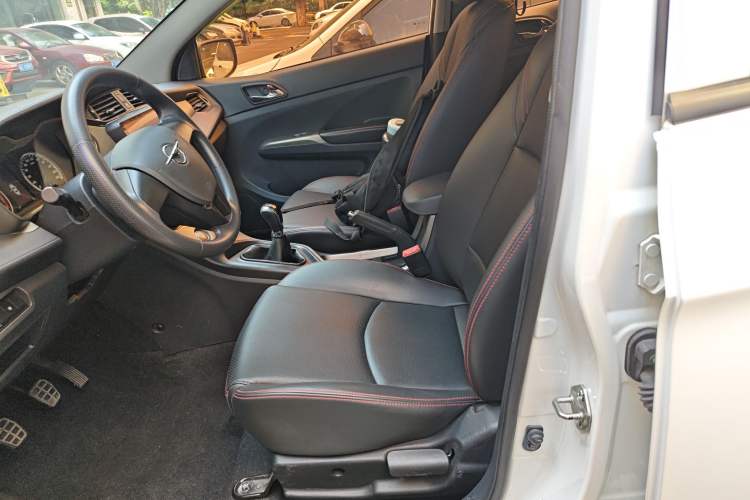 Used Haima M3 2017 1.5L Manual Comfort Model Left Front Seat
