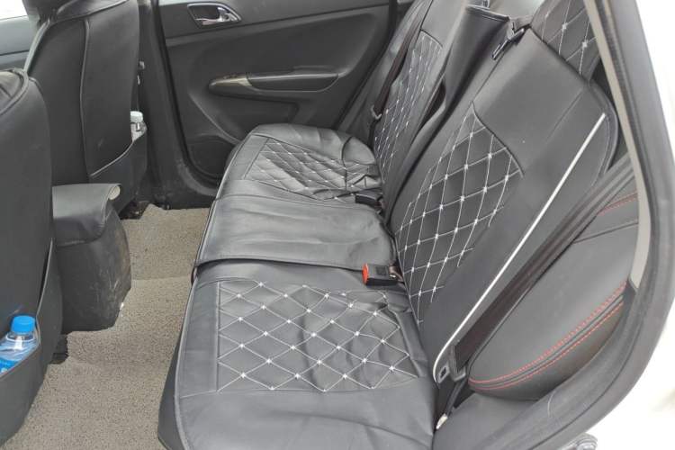 Used Haima M3 2017 1.5L Manual Luxury Version Left Rear Seat