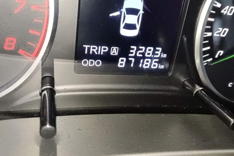 Used Haima M3 2017 1.5L Manual Fashion Edition Odometer Close Up