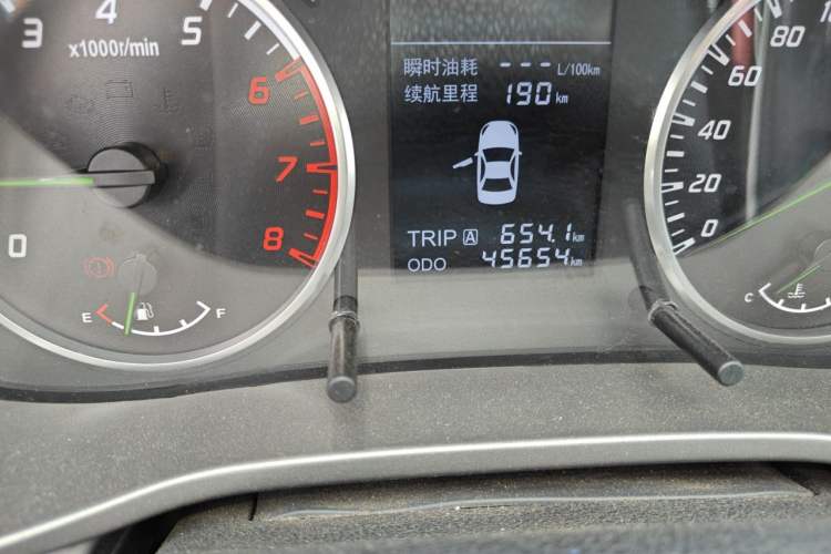 Used Haima M3 2017 1.5L Manual Luxury Version Odometer Close Up