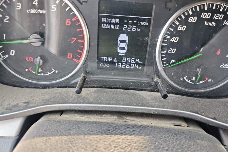 Used Haima M3 2017 1.5L Manual Fashion Edition Odometer Close Up