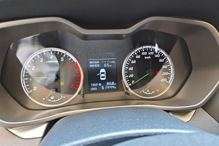 Used Haima M3 2017 1.5L Manual Comfort Model Odometer Close Up