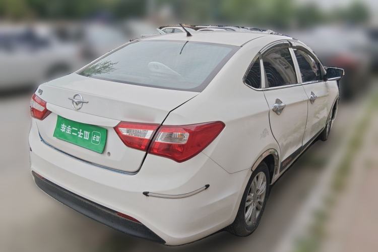 Used Haima M3 2017 1.5L Manual Fashion Edition Rear Right 45 Deg