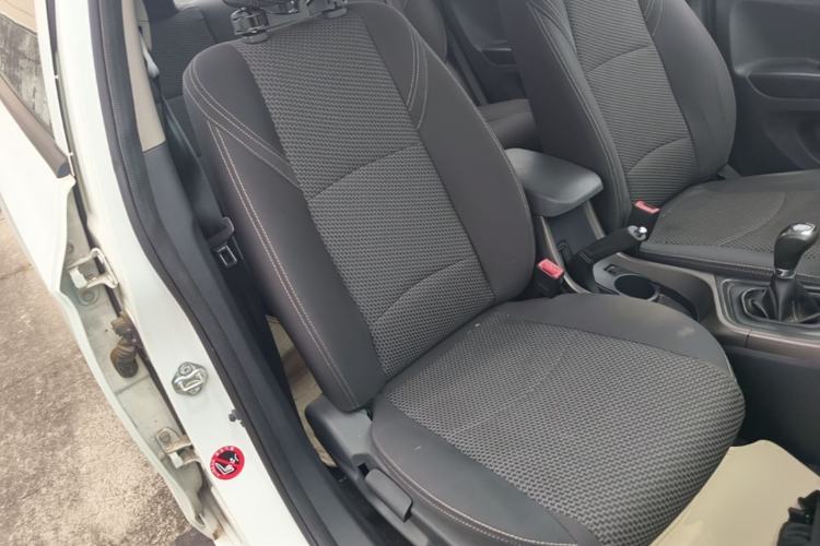 Used Haima M3 2017 1.5L Manual Fashion Edition Right Front Seat
