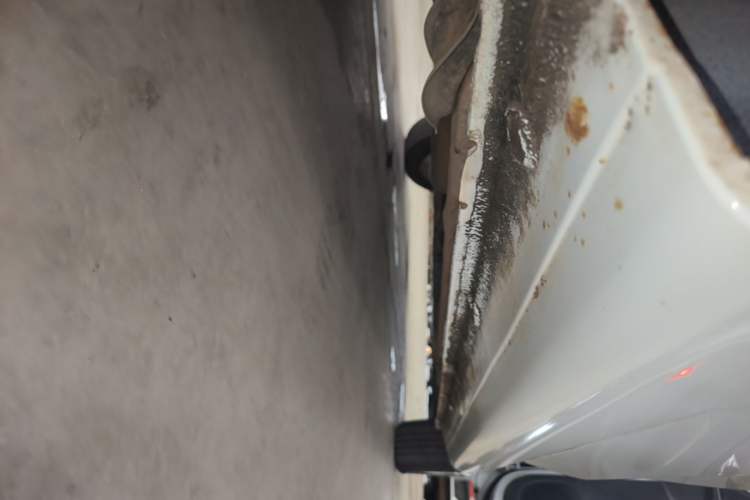 Used Haima M3 2017 1.5L Manual Comfort Model Right Side Sill