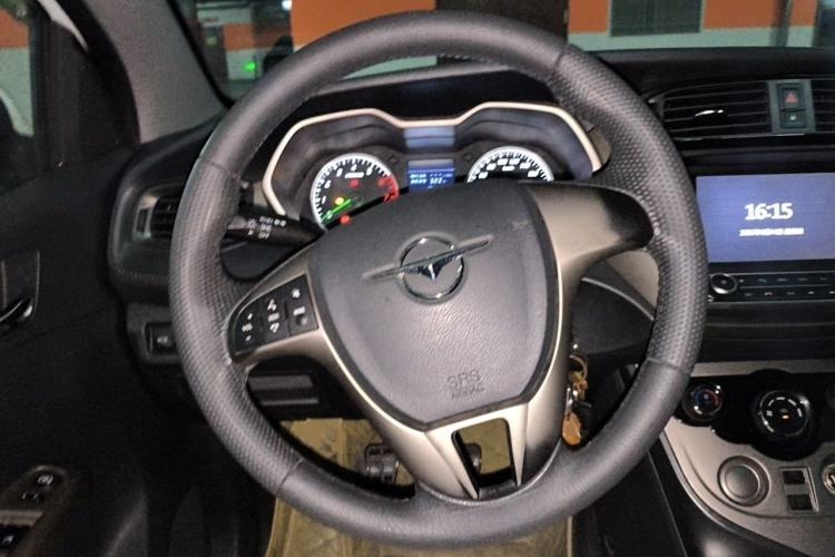 Used Haima M3 2017 1.5L Manual Luxury Version Steering Wheel