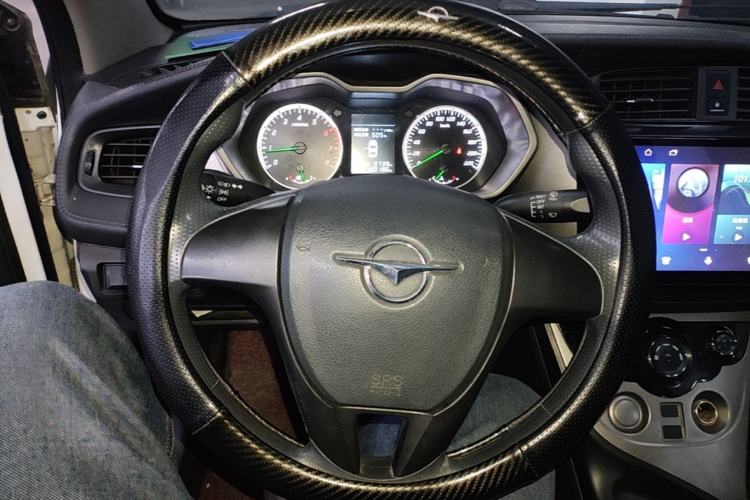 Used Haima M3 2017 1.5L Manual Fashion Edition Steering Wheel