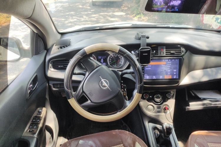 Used Haima M3 2017 1.5L Manual Comfort Model Steering Wheel