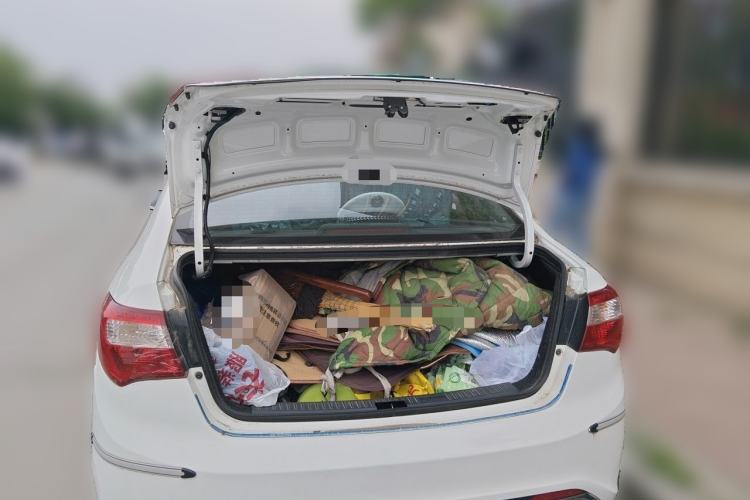Used Haima M3 2017 1.5L Manual Fashion Edition Trunk