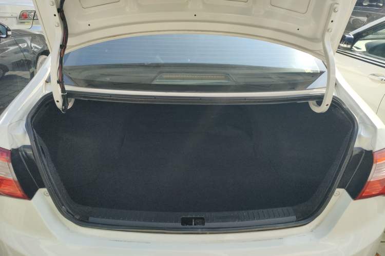 Used Haima M3 2017 1.5L Manual Comfort Model Trunk