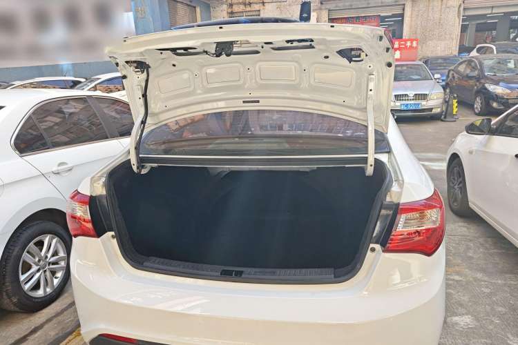 Used Haima M3 2017 1.5L Manual Comfort Model Trunk