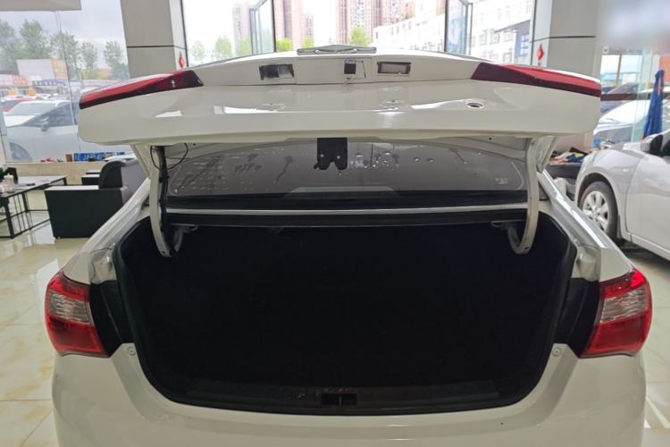 Used Haima M3 2017 1.5L Manual Fashion Edition Trunk