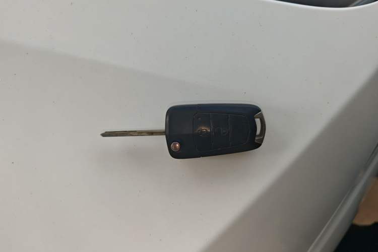 Used Haima M3 2017 1.5L Manual Fashion Edition Vehicle Key