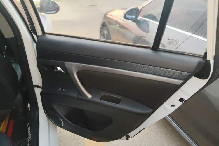 Used Haima M6 2017 1.6L Manual Sport Smart Model Right Rear Door Interior