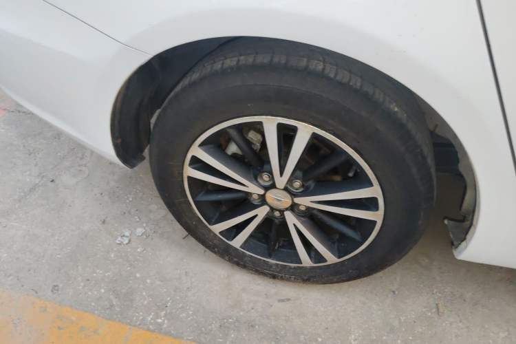 Used Haima M6 2017 1.6L Manual Sport Smart Model Right Rear Wheel Hub