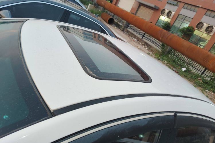 Used Haima M6 2017 1.6L Manual Sport Smart Model Roof