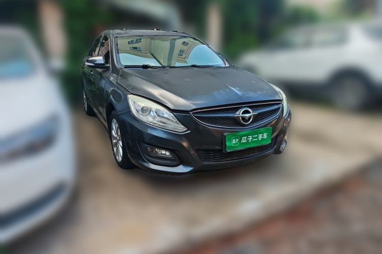 Used Haima M6 2015 1.5T CVT Sporty Smart Model Front Right 45 Deg