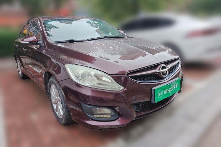 Used Haima M6 2015 1.5T CVT Luxury Model Front Right 45 Deg