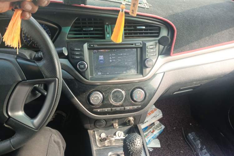 Used Haima M6 2015 1.5T Manual Luxury Model Audio And AC Panel