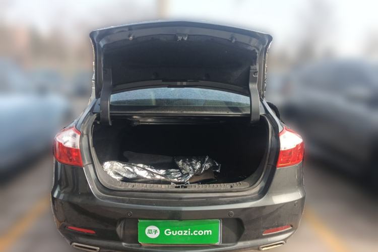 Used Haima M6 2015 1.5T Manual Luxury Model Trunk