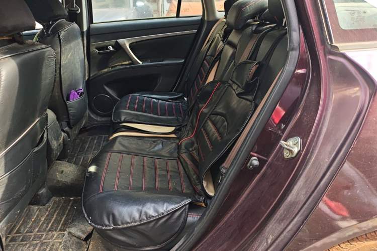 Used Haima M6 2015 1.5T CVT Luxury Model Left Rear Seat