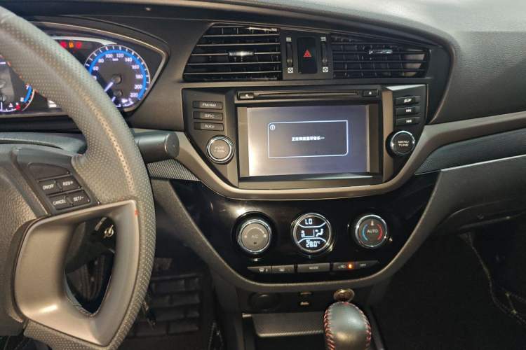 Used Haima M6 2015 1.5T CVT Luxury Model Audio And AC Panel
