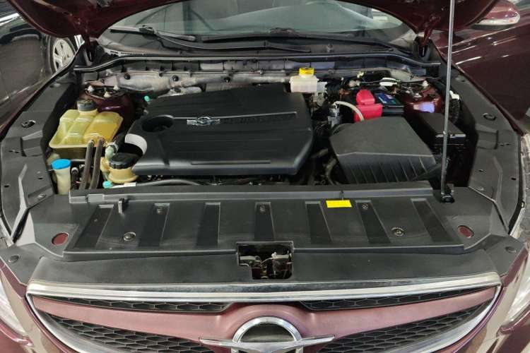 Used Haima M6 2015 1.5T CVT Luxury Model Engine Bay