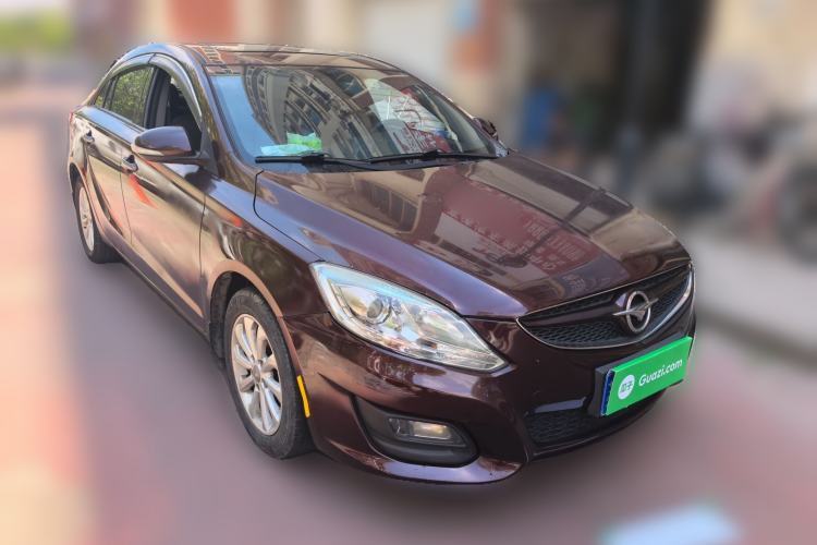 Used Haima M6 2015 1.5T CVT Sport Premium Model Front Right 45 Deg