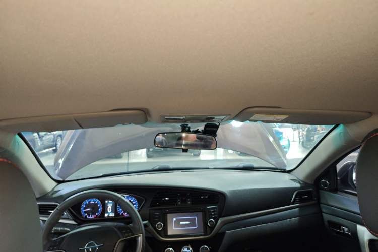 Used Haima M6 2015 1.5T CVT Luxury Model Headliner