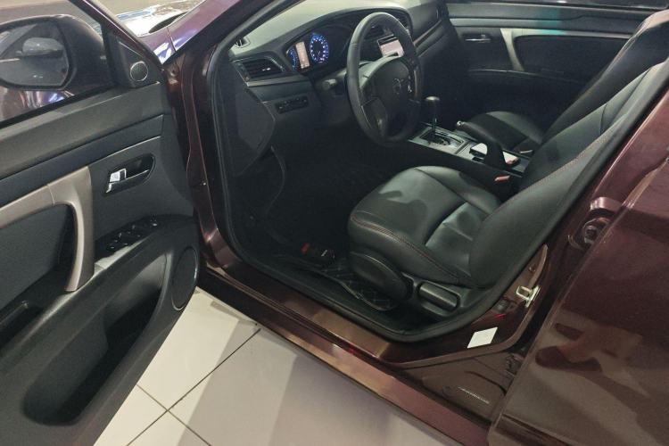 Used Haima M6 2015 1.5T CVT Luxury Model Interior 3