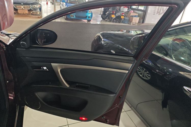 Used Haima M6 2015 1.5T CVT Luxury Model Interior 5