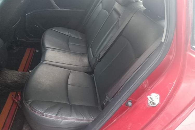 Used Haima M6 2015 1.5T Manual Luxury Model Left Rear Seat