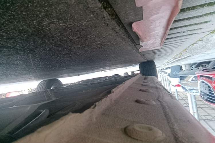 Used Haima M6 2015 1.5T Manual Luxury Model Left Side Sill