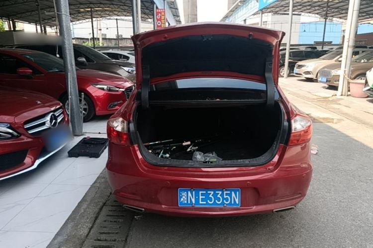 Used Haima M6 2015 1.5T Manual Luxury Model Trunk