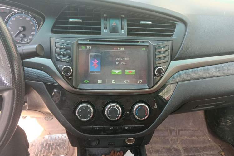 Used Haima M6 2015 1.5T Manual Comfort Model Audio And AC Panel