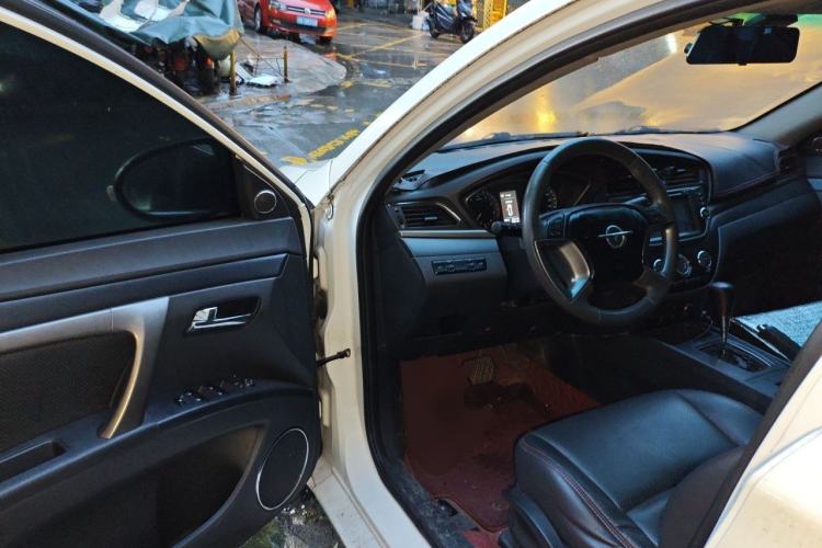 Used Haima M6 2015 1.5T CVT Luxury Model Driver Seat