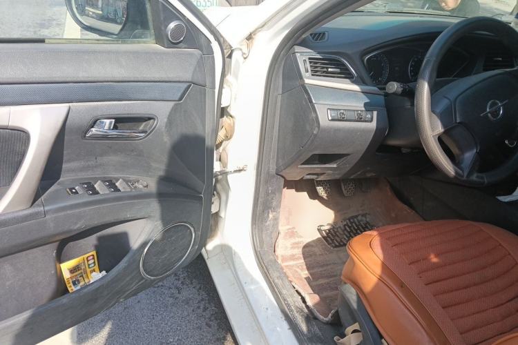 Used Haima M6 2015 1.5T Manual Comfort Model Driver Seat