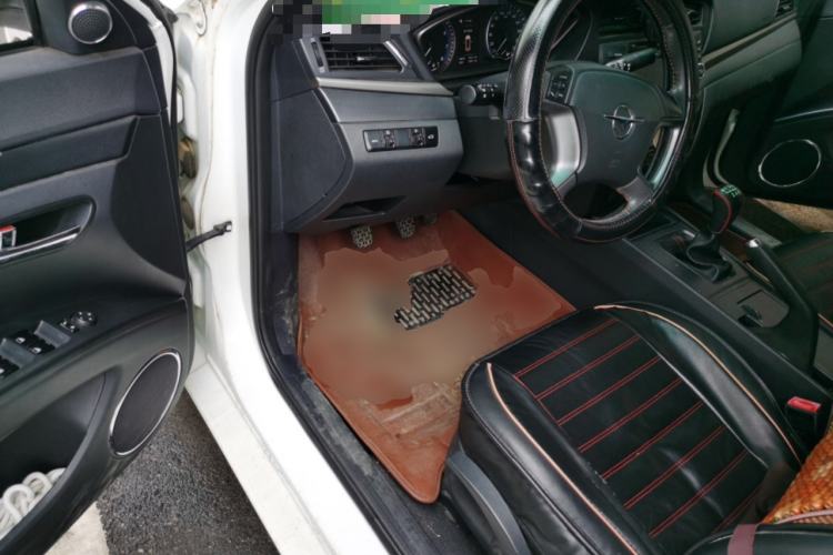 Used Haima M6 2015 1.5T Manual Luxury Model Driver Seat
