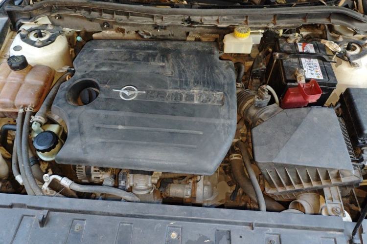 Used Haima M6 2015 1.5T CVT Luxury Model Engine Bay
