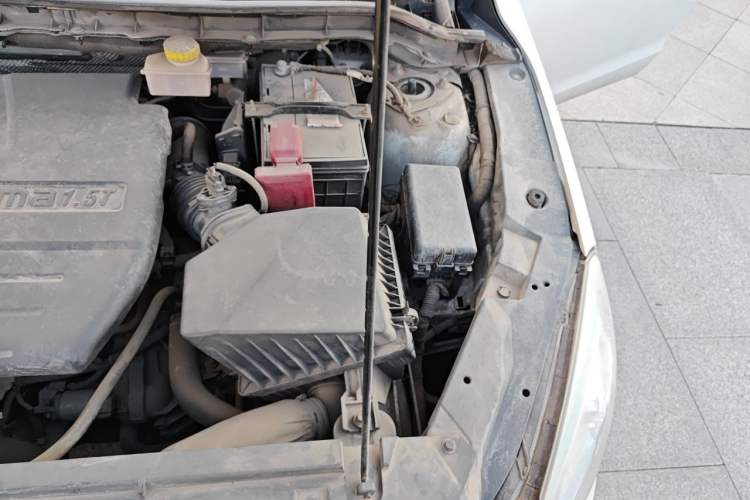 Used Haima M6 2015 1.5T CVT Sporty Smart Model Engine Bay Left