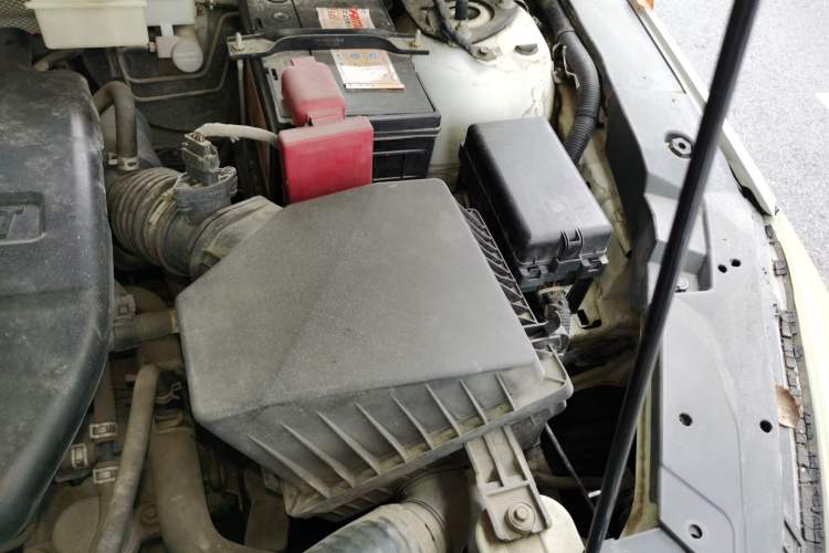 Used Haima M6 2015 1.5T Manual Luxury Model Engine Bay Left