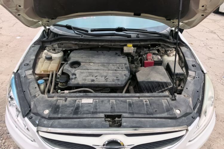 Used Haima M6 2015 1.5T CVT Sporty Smart Model Engine Bay