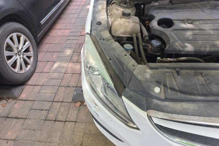 Used Haima M6 2015 1.5T CVT Luxury Model Engine Bay Right