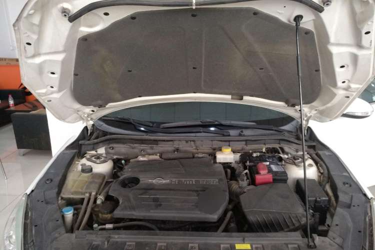 Used Haima M6 2015 1.5T CVT Luxury Model Engine Bay