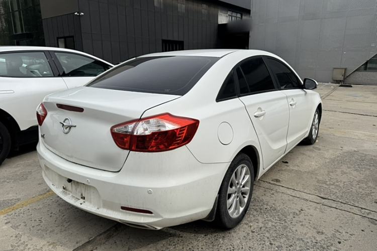 Used Haima M6 2015 1.5T CVT Sporty Smart Model Exterior 5