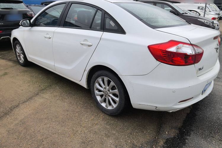 Used Haima M6 2015 1.5T CVT Sporty Smart Model Exterior 5