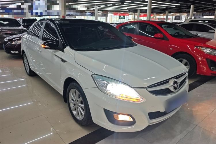Used Haima M6 2015 1.5T CVT Luxury Model Front Right 45 Deg