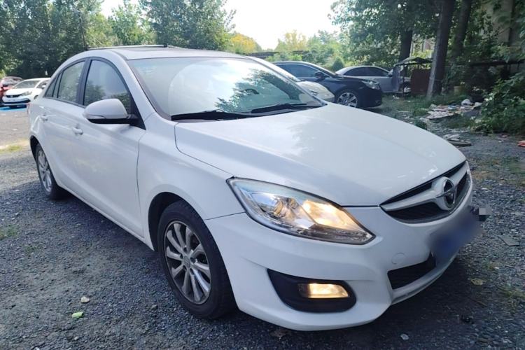 Used Haima M6 2015 1.5T CVT Sporty Smart Model Front Right 45 Deg